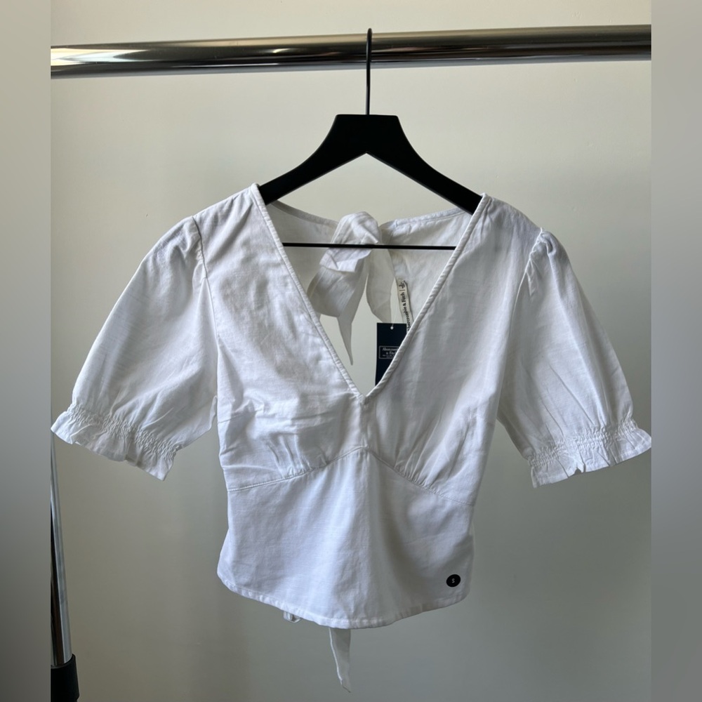 Abercrombie & Fitch Open Back Top